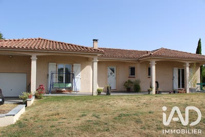 /international/fr/grazac-auvergne-310108991304/