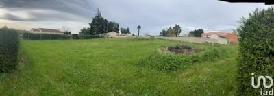 /international/fr/saint-georges-des-agouts-charente-310097767176/?lang=pt