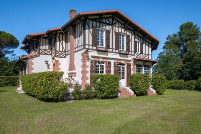 /international/fr/escource-aquitaine-310099573984/