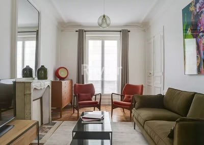 /international/fr/paris-8th-paris-310108952866/