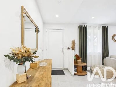 /international/fr/rouilly-sacey-ardennes-310108894836/