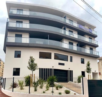 /international/fr/frejus-provence-alpes-cote-d-azur-310108596951/