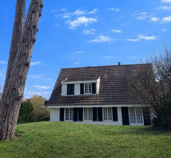 /international/fr/coye-la-foret-picardie-310105409000/