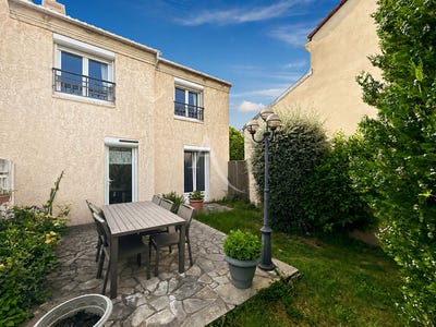 /international/fr/jouy-le-moutier-ile-de-france-310108428616/
