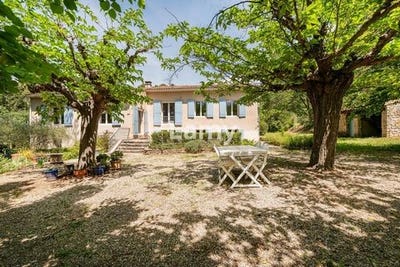 /international/fr/le-tholonet-provence-alpes-cote-d-azur-310099971959/?lang=zh-tw