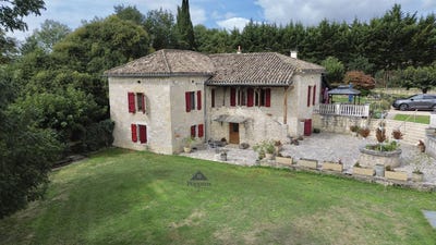 /international/fr/bourg-de-visa-midi-pyrenees-310102463016/