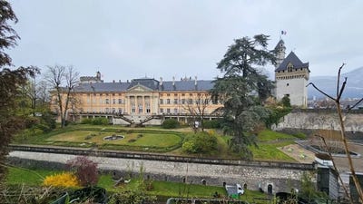 /international/fr/chambery-rhone-310108926316/?lang=th