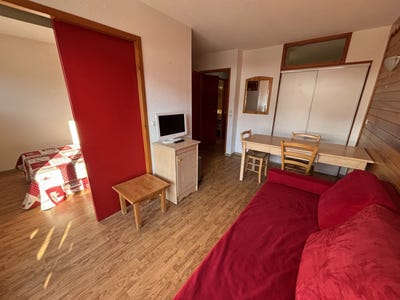 /international/fr/la-chambre-rhone-310099614663/
