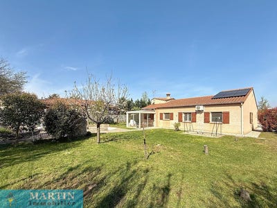 /international/fr/maureillas-las-illas-languedoc-roussillon-310099628411/