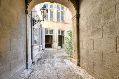 /international/fr/beziers-languedoc-roussillon-310120143353/