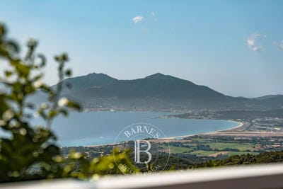 /international/fr/pietrosella-corsica-310107889234/