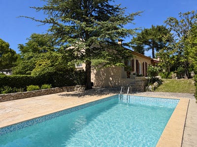 /international/fr/grabels-languedoc-roussillon-310108262217/
