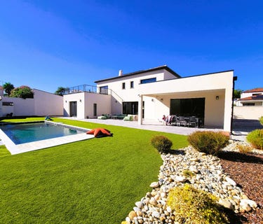 /international/fr/tourbes-languedoc-roussillon-310109965095/