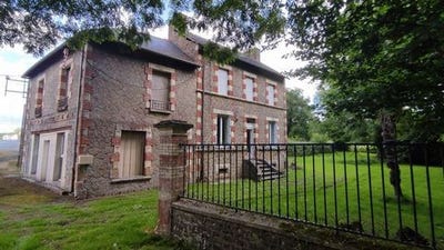 /international/fr/rostrenen-brittany-120094741907/?lang=zh-tw