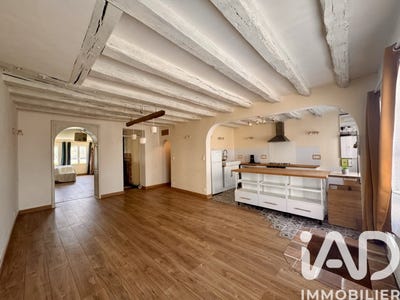 /international/fr/la-chapelle-sur-loire-centre-val-de-loire-310106822376/