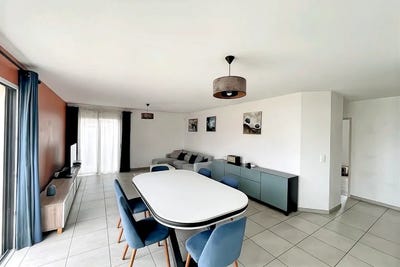 /international/fr/pont-saint-martin-pays-de-la-loire-310099941558/