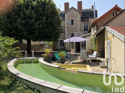 /international/fr/lapalisse-auvergne-310100639869/?lang=zh-tw