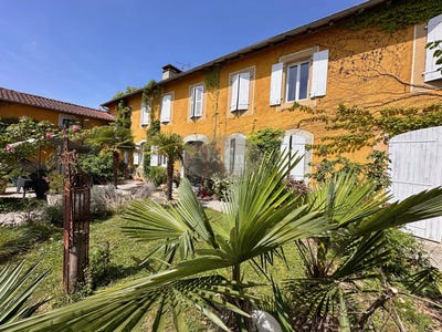 /international/fr/castelnau-magnoac-midi-pyrenees-310107648046/