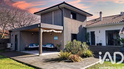 /international/fr/tosse-aquitaine-310105894845/