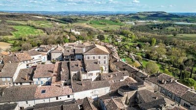 /international/fr/montpezat-de-quercy-midi-pyrenees-310106751487/