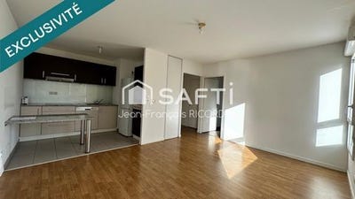 /international/fr/saint-nazaire-pays-de-la-loire-310102587986/