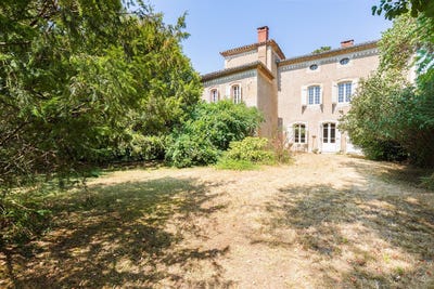 /international/fr/lautrec-midi-pyrenees-310110113317/