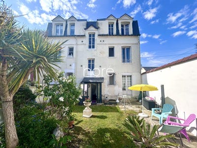 /international/fr/dives-sur-mer-la-basse-normandie-310106505727/