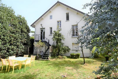 /international/fr/le-vesinet-ile-de-france-310100700817/?lang=en