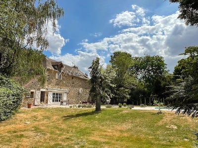 /international/fr/chantelle-auvergne-310109326514/