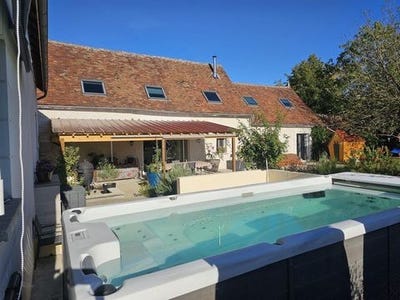/international/fr/loches-centre-val-de-loire-310110163034/