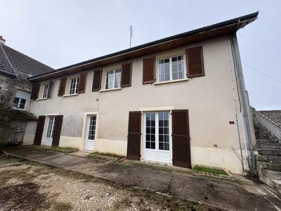 /international/fr/montceau-et-echarnant-burgundy-310104065881/