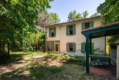 /international/fr/quillan-languedoc-roussillon-310109022637/?lang=th