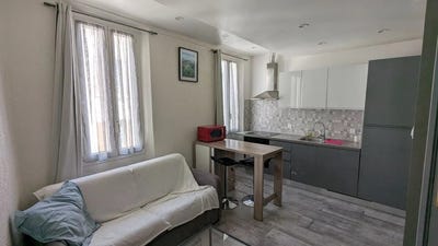 /international/fr/carces-provence-alpes-cote-d-azur-310099614868/