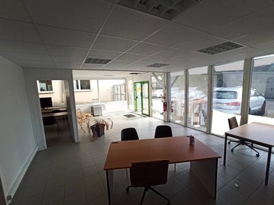 /international/fr/saint-junien-limousin-120095661154/