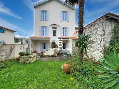 /international/fr/fouras-charente-310106913687/