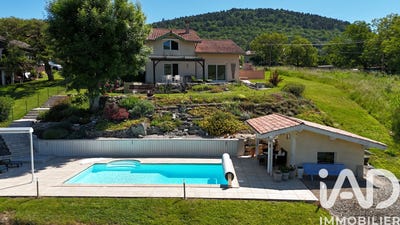 /international/fr/serrieres-sur-ain-rhone-310108400384/