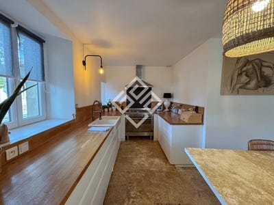 /international/fr/narbonne-languedoc-roussillon-310099007012/
