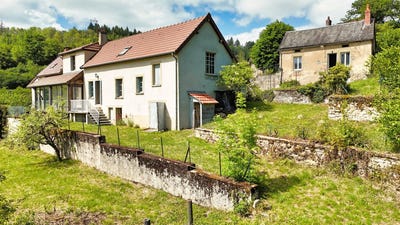 /international/fr/la-petite-verriere-burgundy-310108316607/