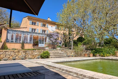 /international/fr/le-val-provence-alpes-cote-d-azur-310099363984/