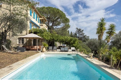/international/fr/chateauneuf-grasse-hh-15127527-chateauneuf-grasse-provence-alpes-cote-d-azur-310100958510/