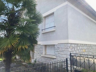 /international/fr/malemort-sur-correze-limousin-310100717597/