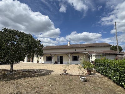 /international/fr/neuvicq-charente-310101576963/?lang=zh-cn