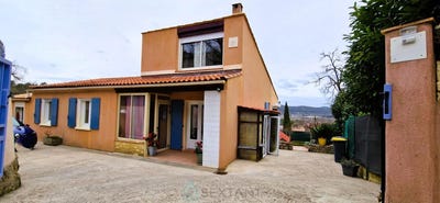 /international/fr/la-celle-ile-de-france-120096051292/