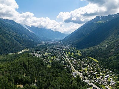 /international/fr/chamonix-mont-blanc-rhone-310100700401/