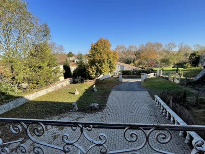 /international/fr/courant-charente-310108376840/