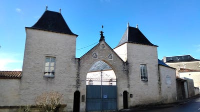 /international/fr/tusson-charente-310108087769/