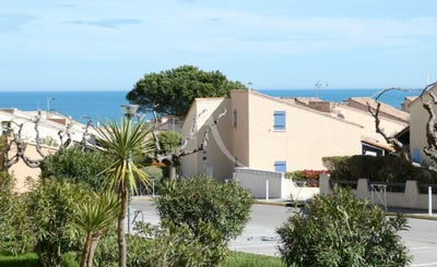 /international/fr/saint-pierre-la-mer-languedoc-roussillon-310109093016/