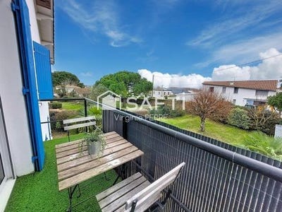 /international/fr/vaux-sur-mer-charente-310108762156/