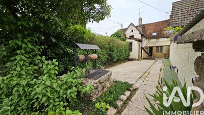 /international/fr/arnay-le-duc-burgundy-310107361679/
