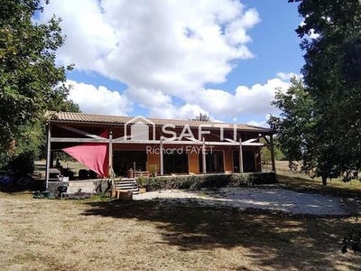 /international/fr/saint-bonnet-sur-gironde-charente-310106879073/